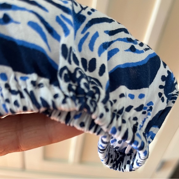 Lilly Pulitzer Blue White Long Sleeve Elastic Wrist Tunic Tie Neckline size M - Picture 4 of 4